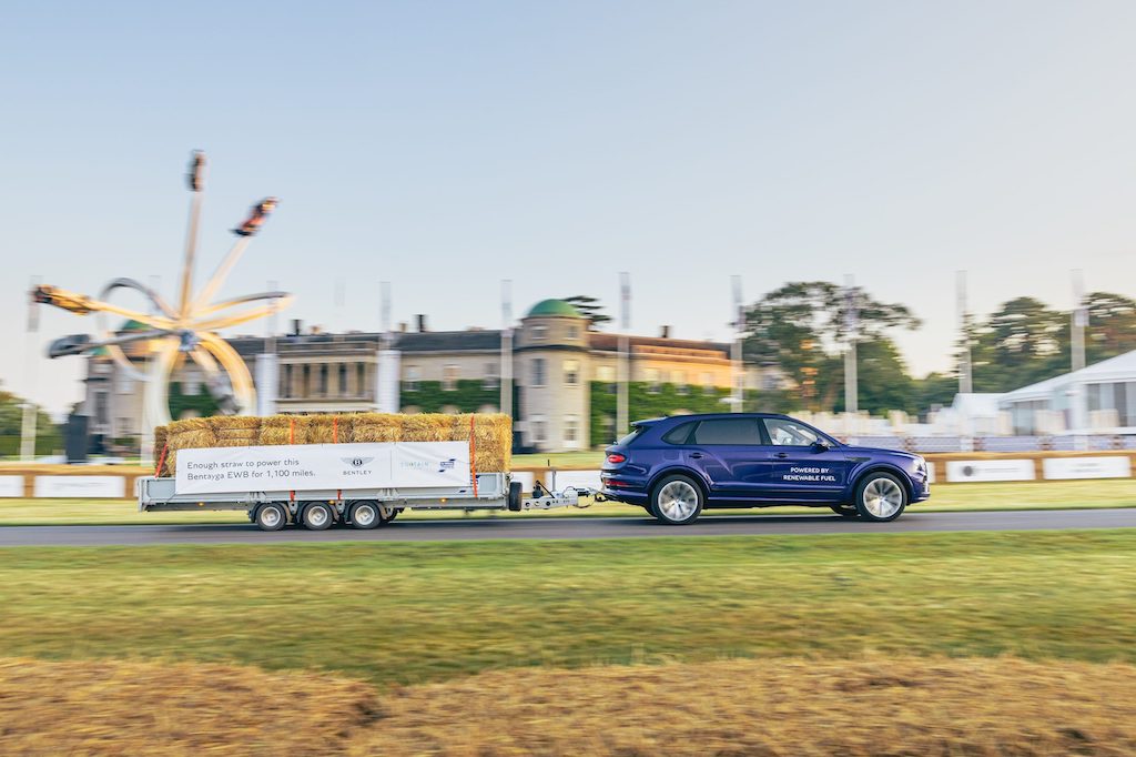 Renewably-Fueled Bentayga EWB Sets a New Trailer-Blazing Record at Goodwood